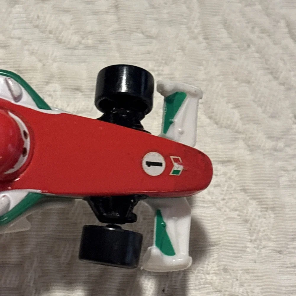 DISNEY PIXAR CARS 2 RACING RED FRANCESCO BERNOULLI.☆ NO PACKAGE☆ USED CONDITION.
